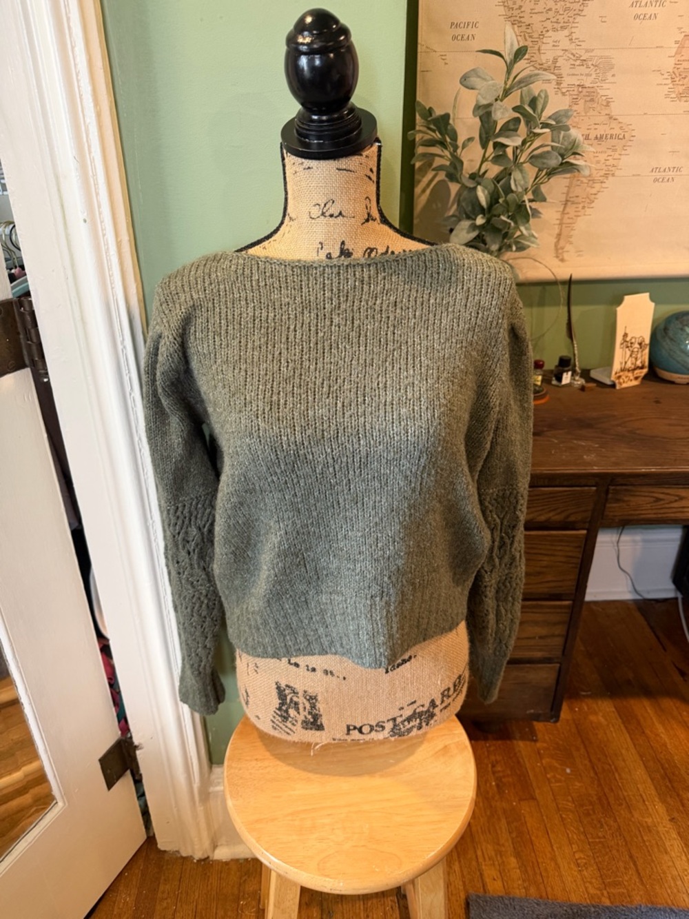 Old Navy Olive Green Women's Knit Sweater Cottage core Fairycore Summer